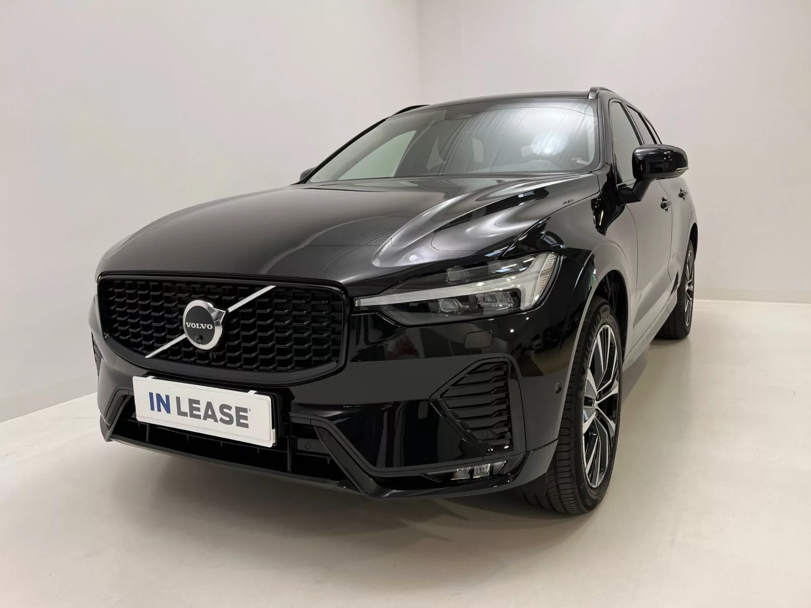 Volvo XC60 B4 AWD diesel Ultimate Dark