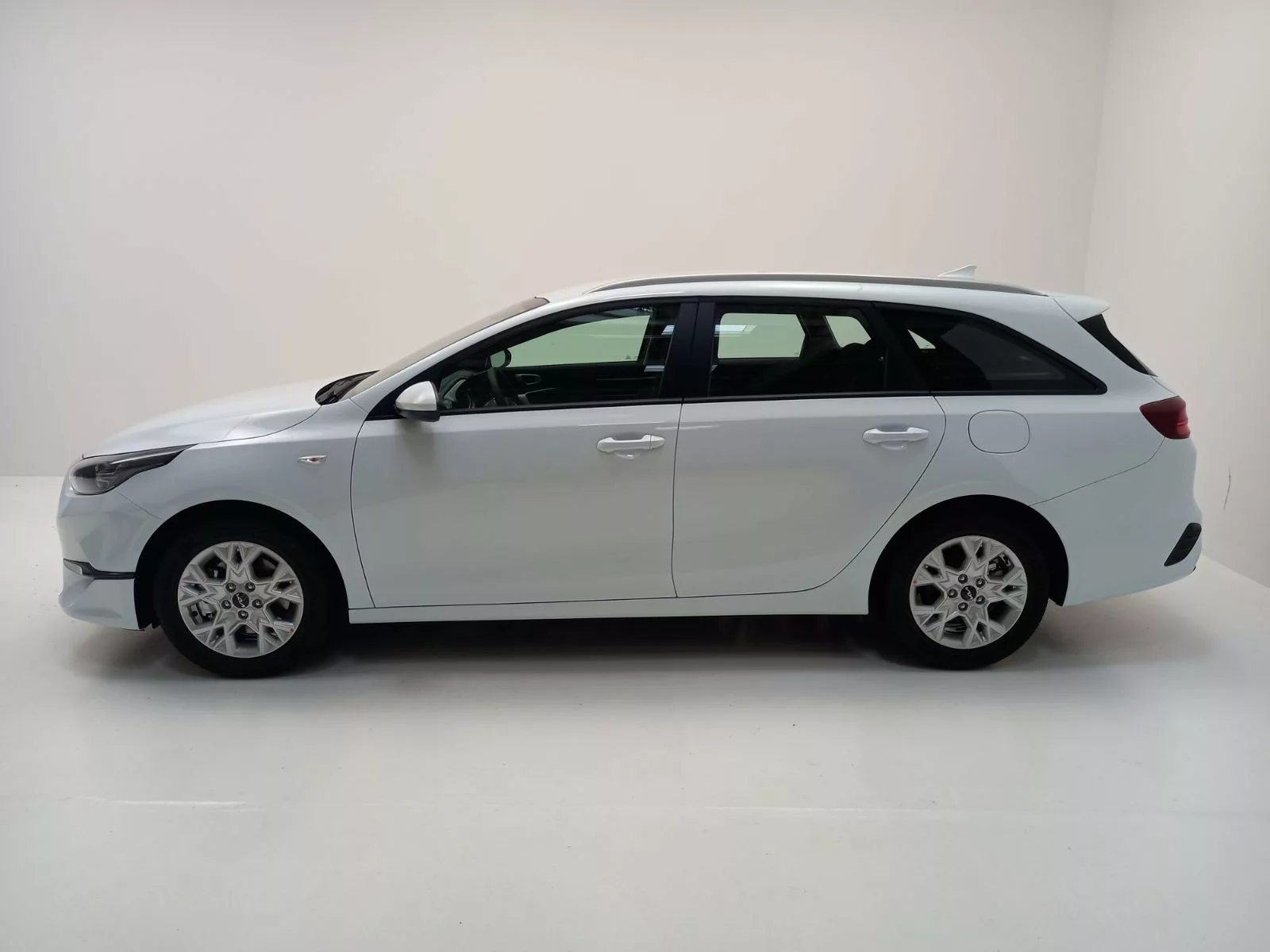 Kia Ceed kombi 1,5 T-GDI DCT Spin