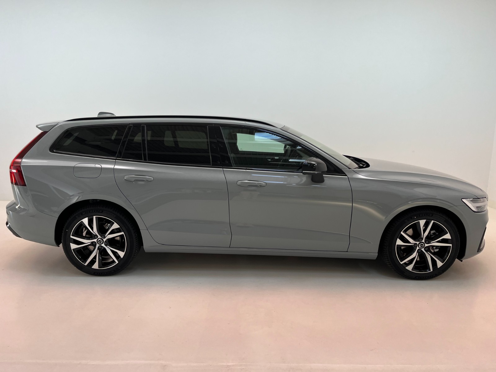 Volvo V60 B4 Core