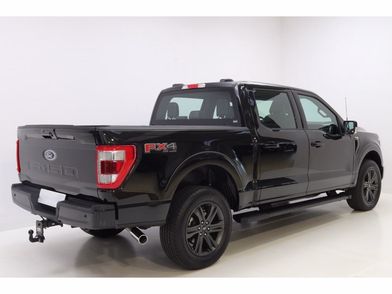 Ford F-150 LARIAT 5.0 V8 298kW, tov.záruka