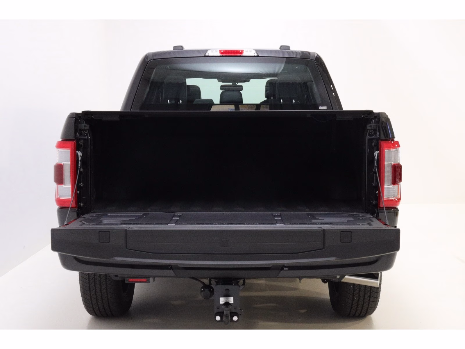 Ford F-150 LARIAT 5.0 V8 298kW, tov.záruka