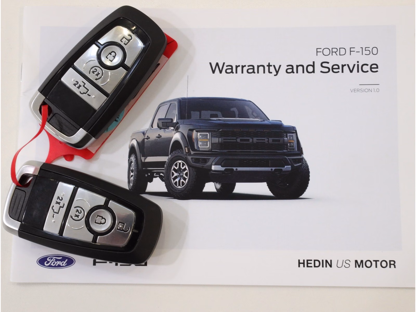 Ford F-150 Lariat, V8,298kW,4×4, panorama, tažné,