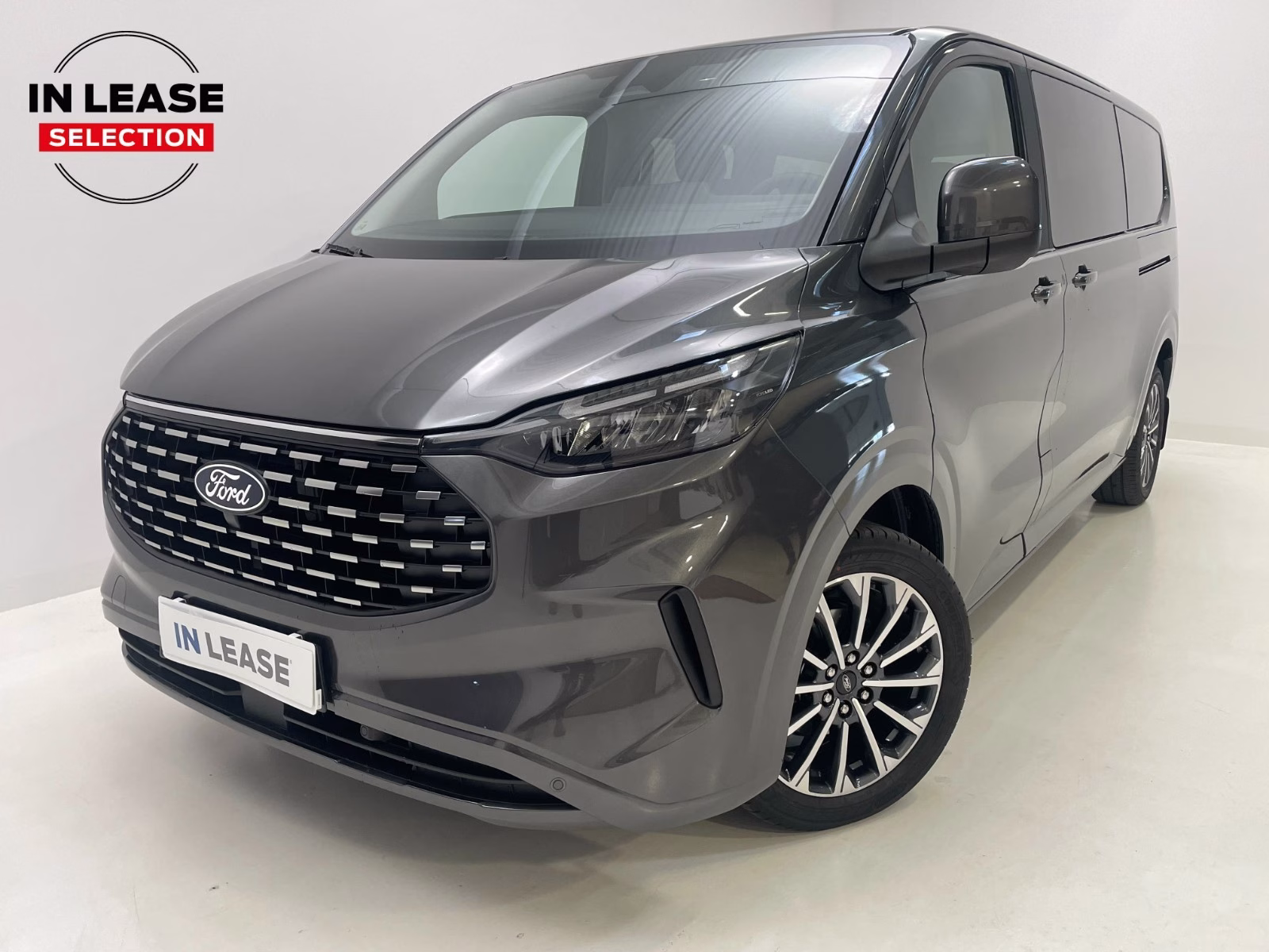 Ford Tourneo Custom 2,5 Duratec Hybrid eCVT Titanium X