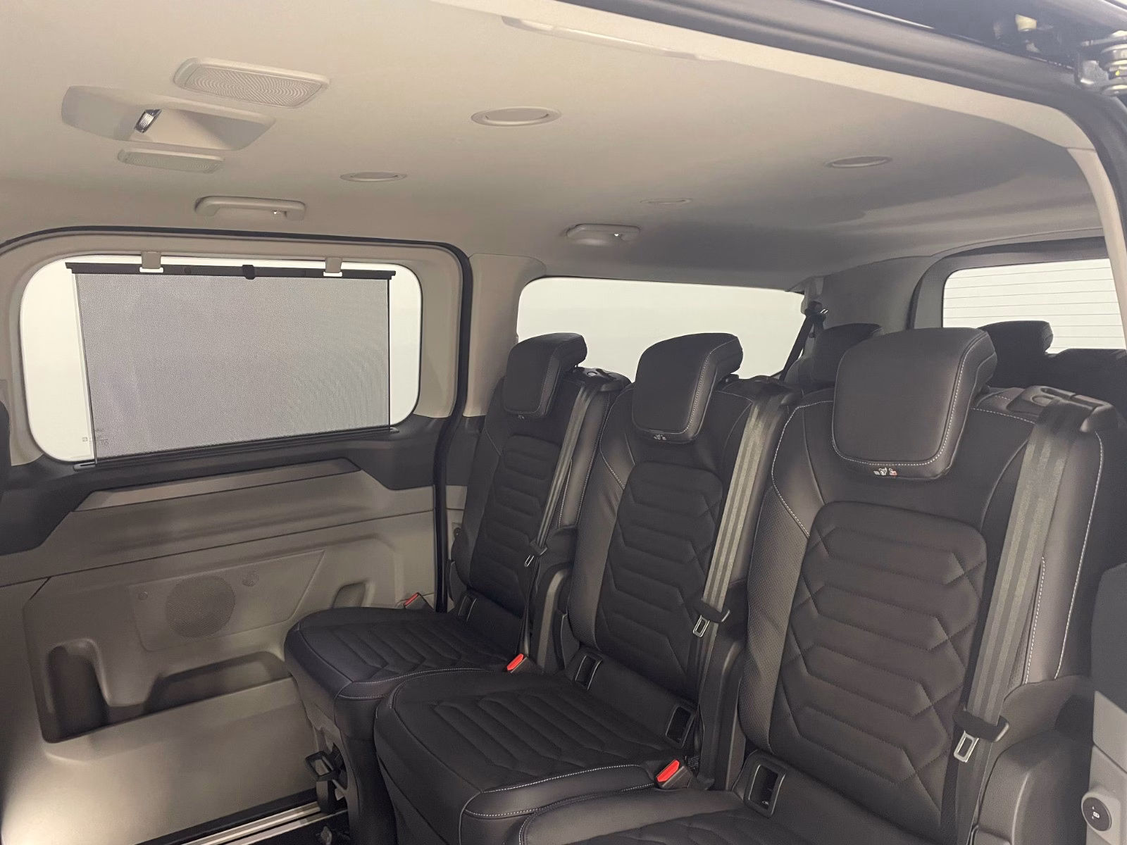 Ford Tourneo Custom 2,0 EcoBlue 8st AT AWD Titanium X