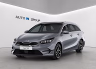 Kia Ceed SW 1.5 T-GDI DCT TOP + business