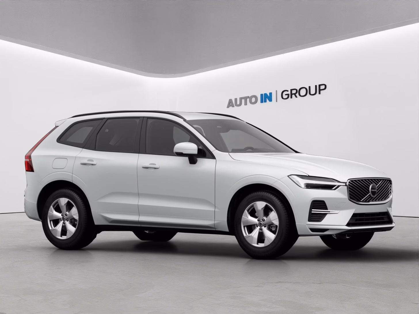 Volvo XC60 B5 AWD benzin Plus Dark