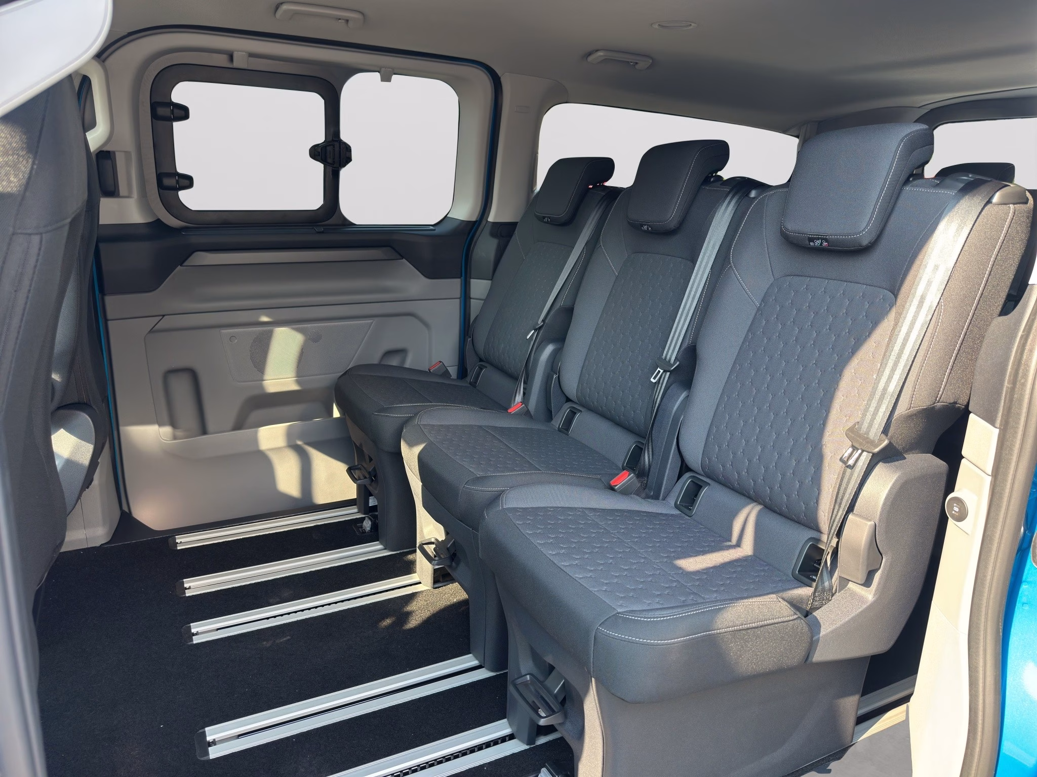 Ford Tourneo Custom 2,0 EcoBlue L2 TITANIUM