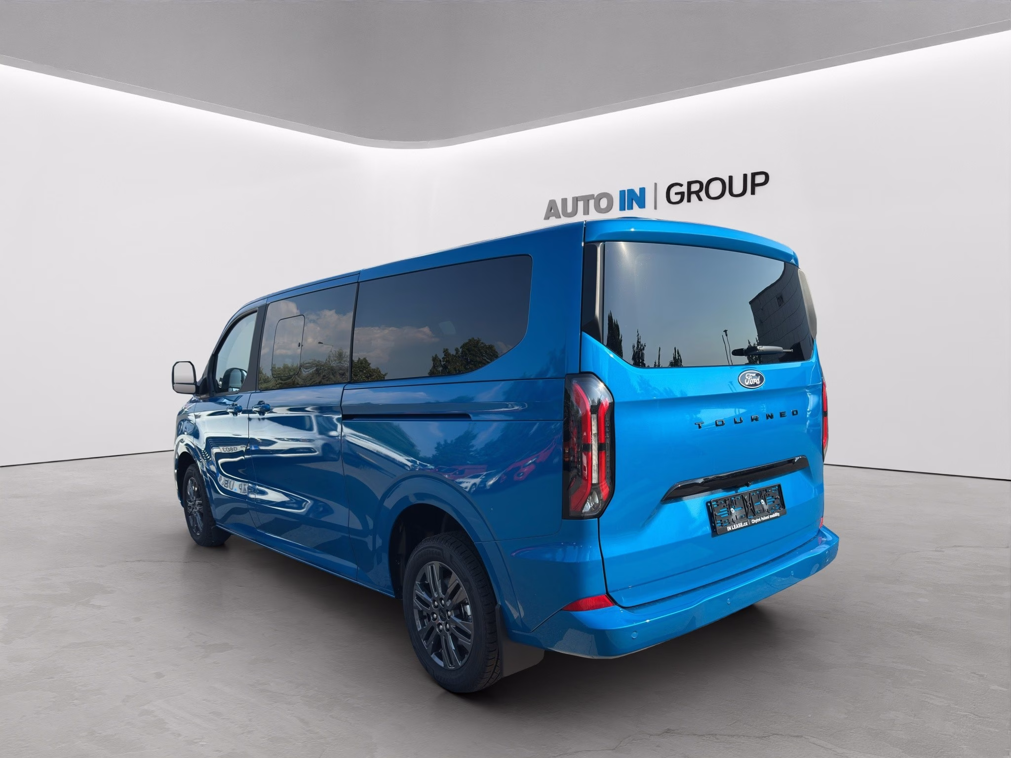Ford Tourneo Custom 2,0 EcoBlue L2 TITANIUM