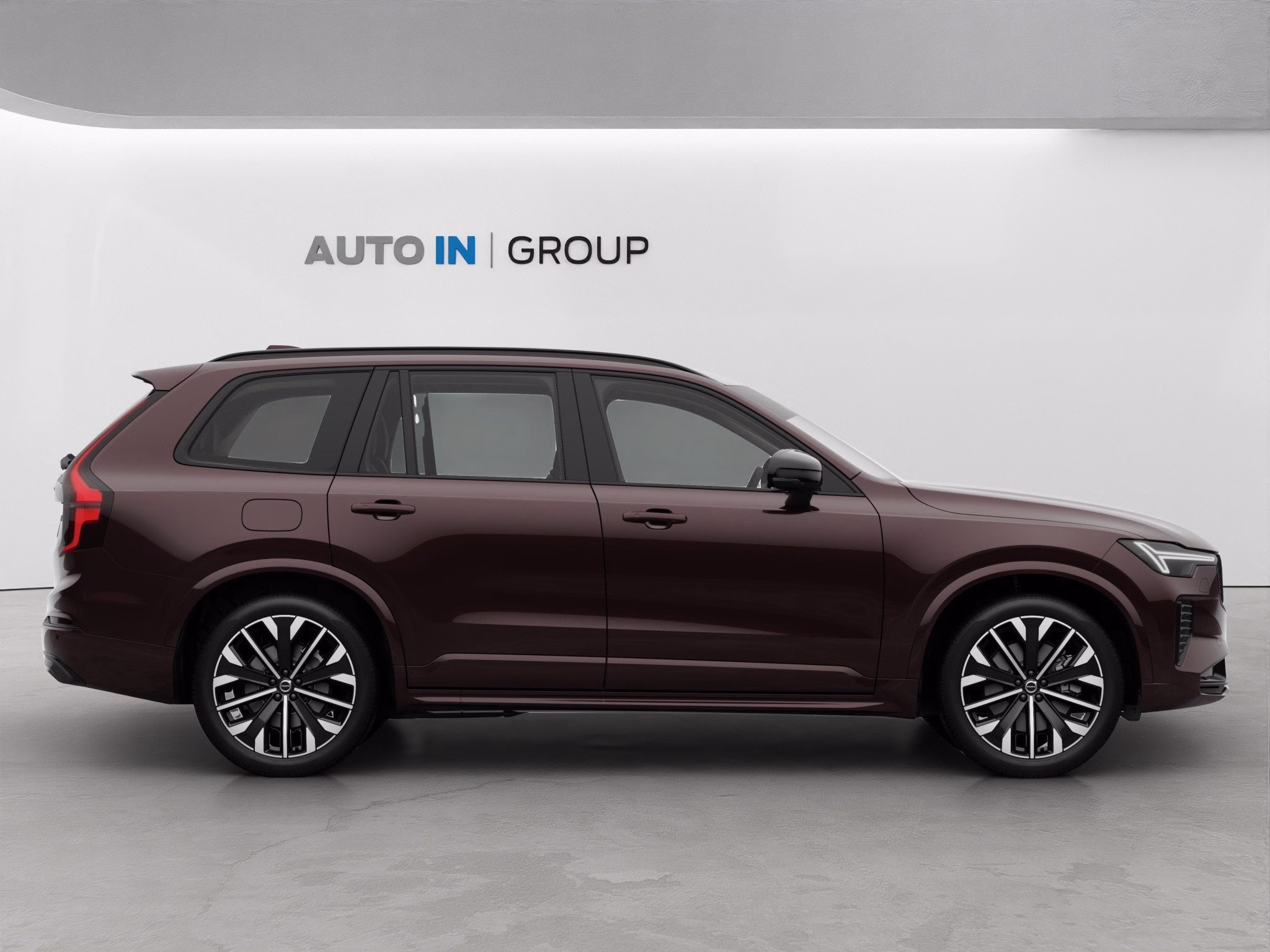 Volvo XC90 B5 AWD Mild Hybrid Plus Dark