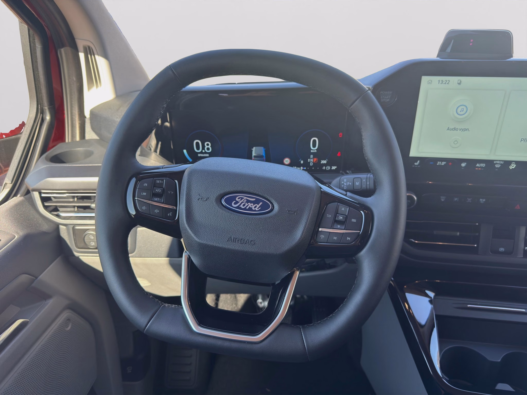Ford Tourneo Custom 2,0 EcoBlue L2 TITANIUM
