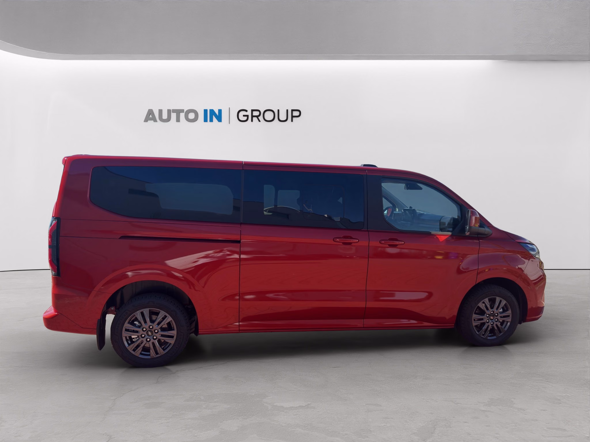 Ford Tourneo Custom 2,0 EcoBlue L2 TITANIUM