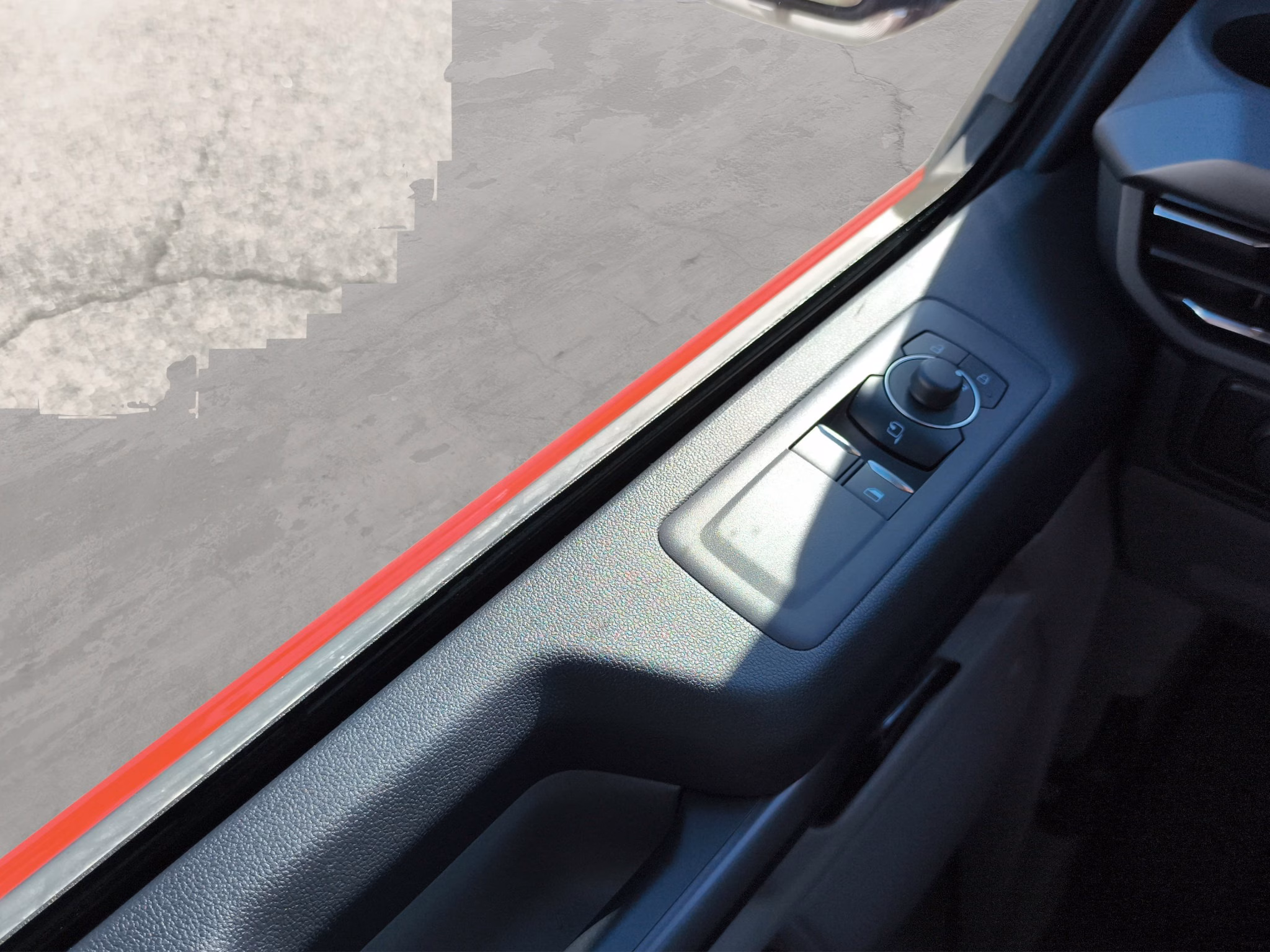 Ford Tourneo Custom 2,0 EcoBlue L2 TITANIUM