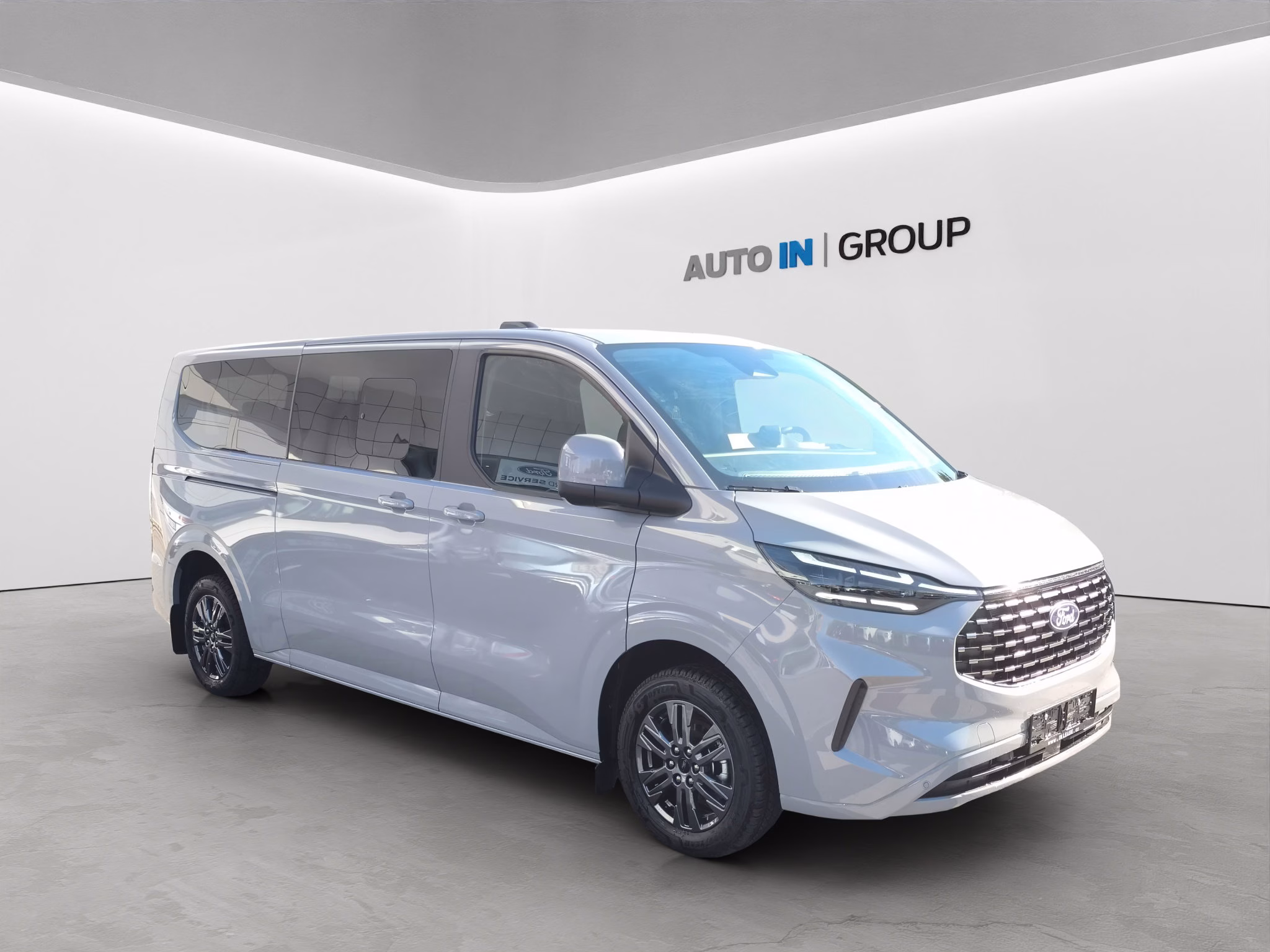 Ford Transit Custom kombi 2.0 EcoBlue TDI L2 Limited 100kW AT