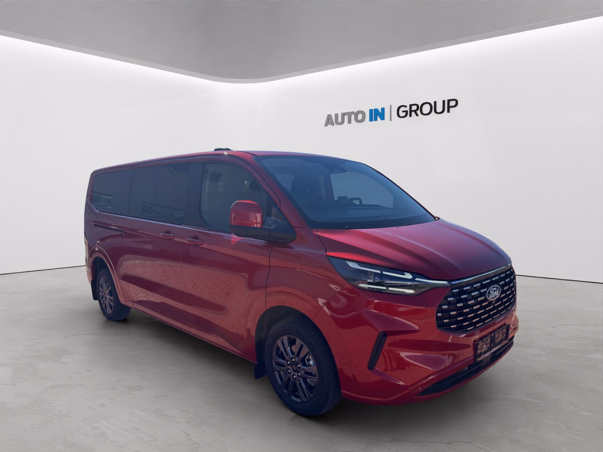 Ford Tourneo Custom 2,0 EcoBlue L2 TITANIUM